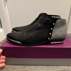 Fergie Ankle bootie
